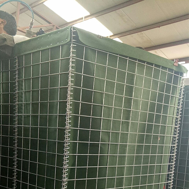 Cuadrado de alambre de hierro galvanizado de malla soldada con barrera hesco galvanizada para protección