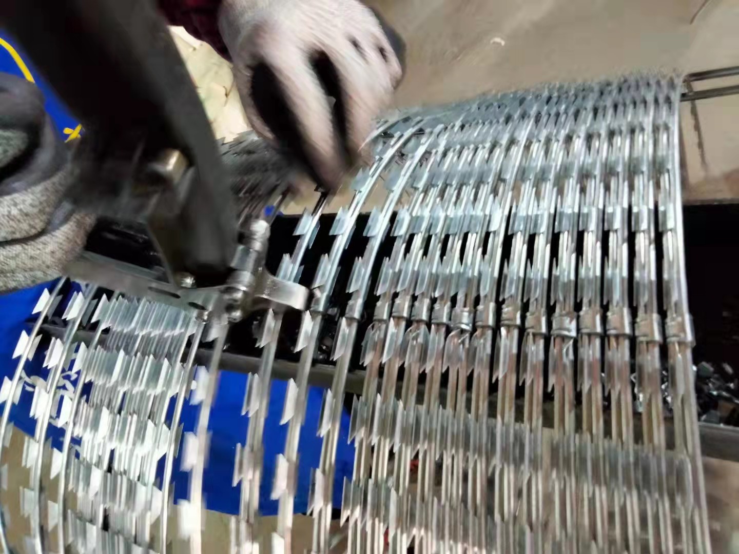 Alambre de Concertina (Concertina de Cuchillas)