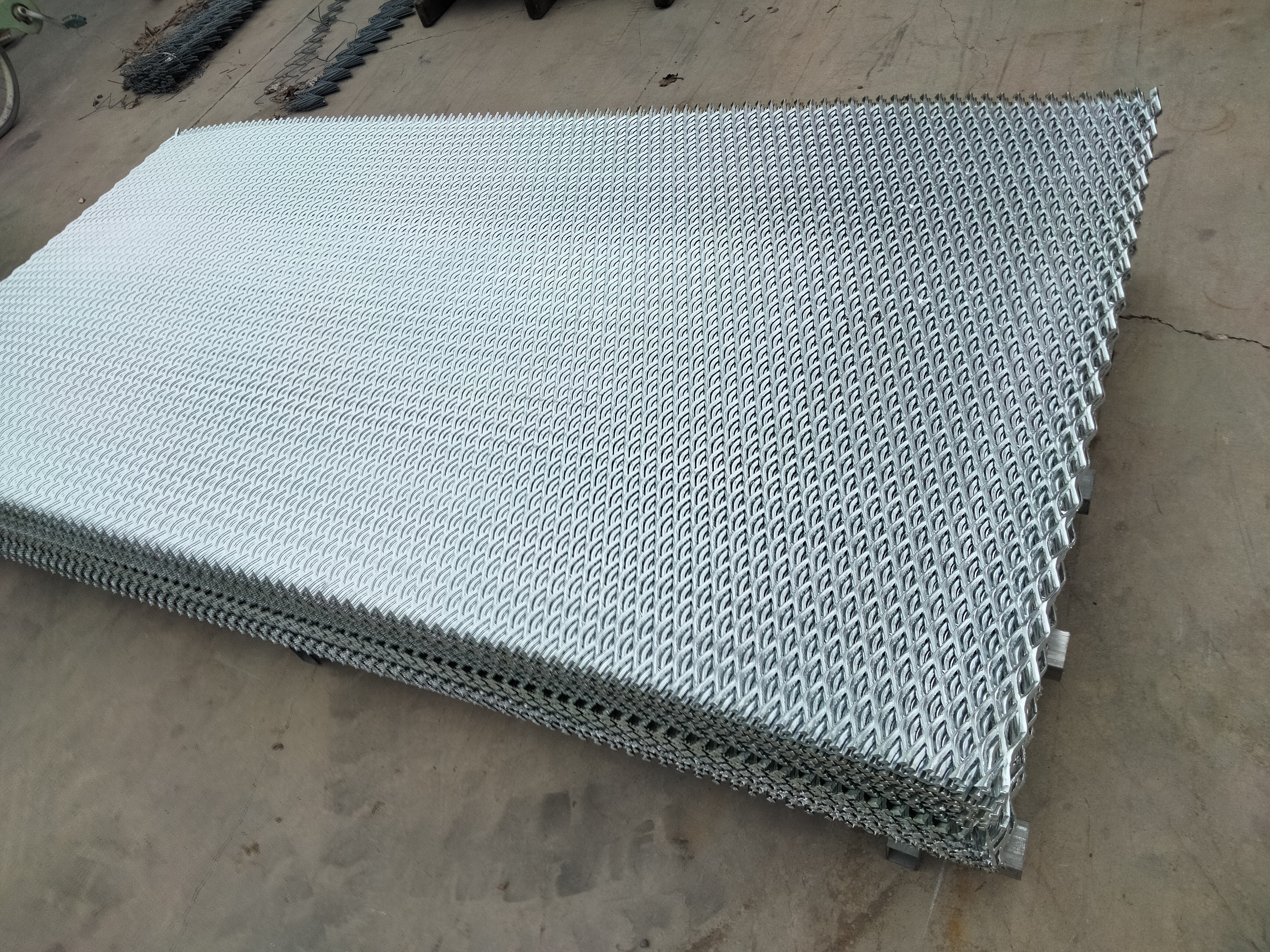 La Malla Metálica Expandida