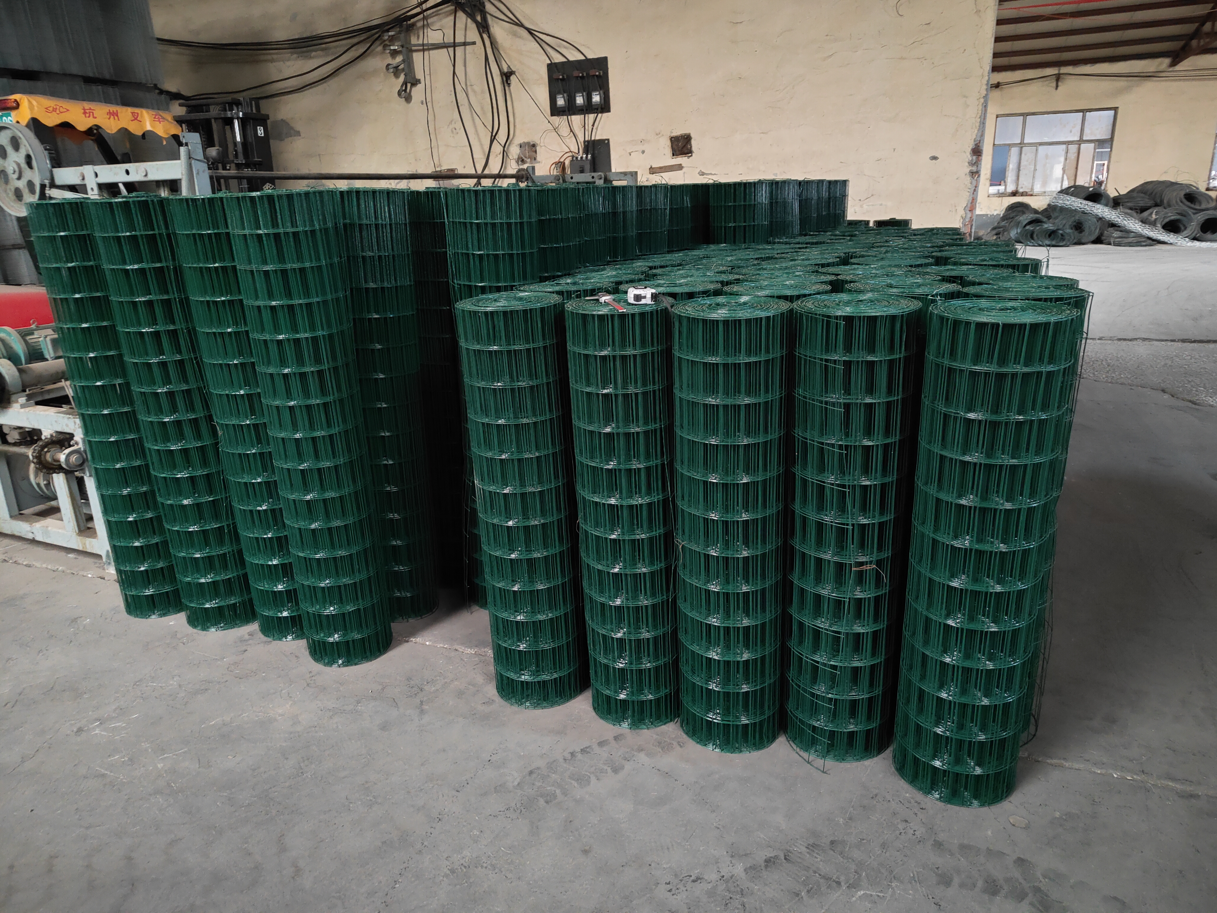 Malla soldada recubierta de PVC verde‌